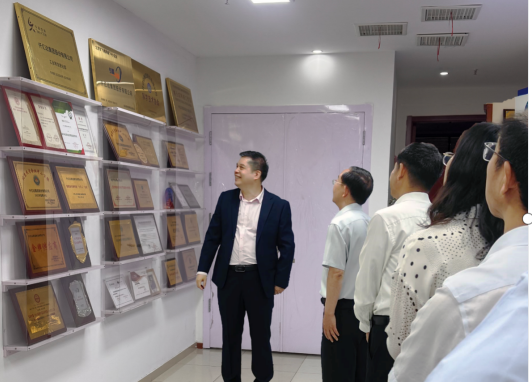 政企動態(tài)|通州區(qū)委書記孟景偉走訪仟億達集團調(diào)研企業(yè)發(fā)展情況